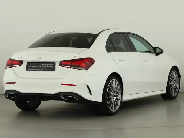 Mercedes-Benz A 200