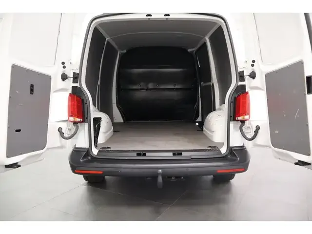 Volkswagen T6.1 Transporter