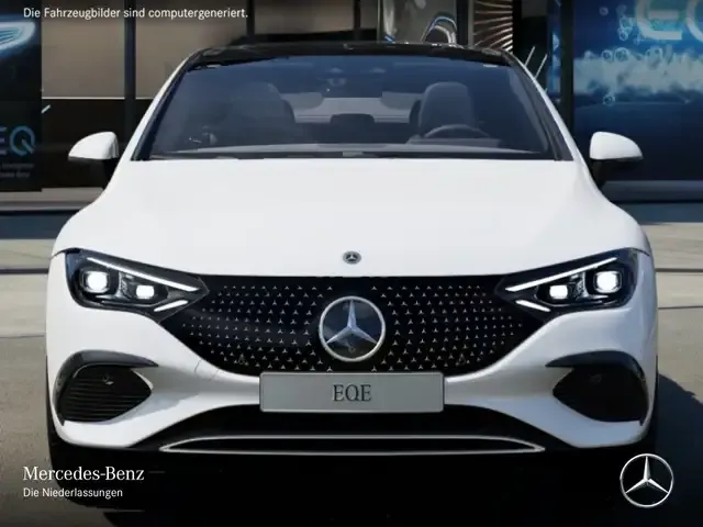 Mercedes-Benz EQE 300
