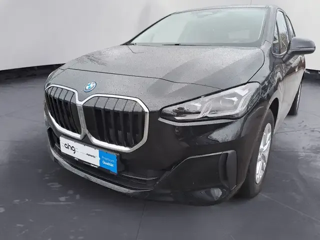 BMW 225