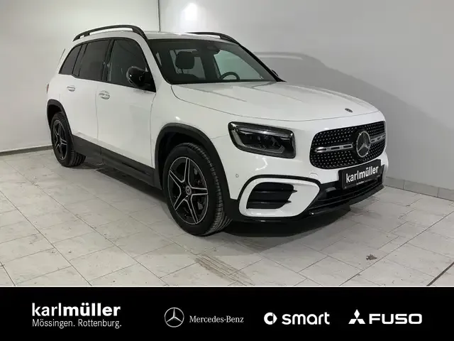 Mercedes-Benz GLB 200