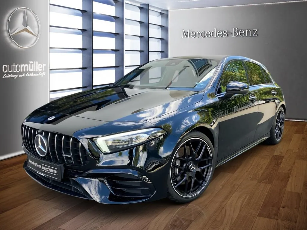 Mercedes-Benz A 45 AMG