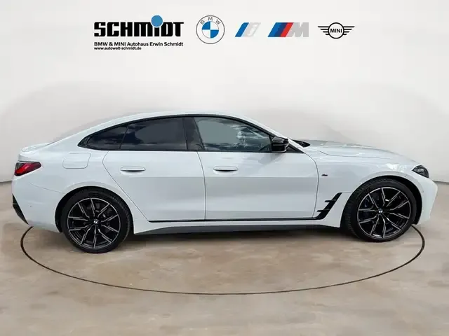 BMW 440