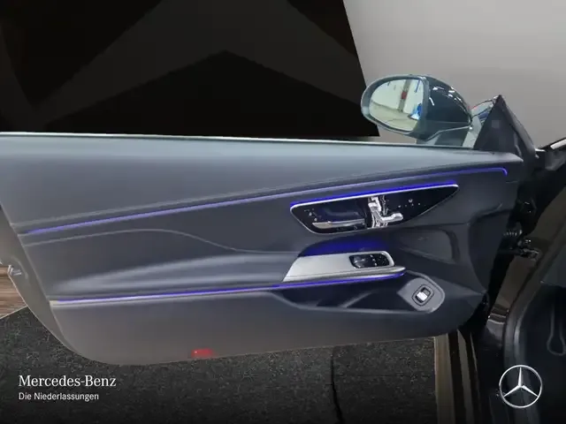 Mercedes-Benz CLE 200