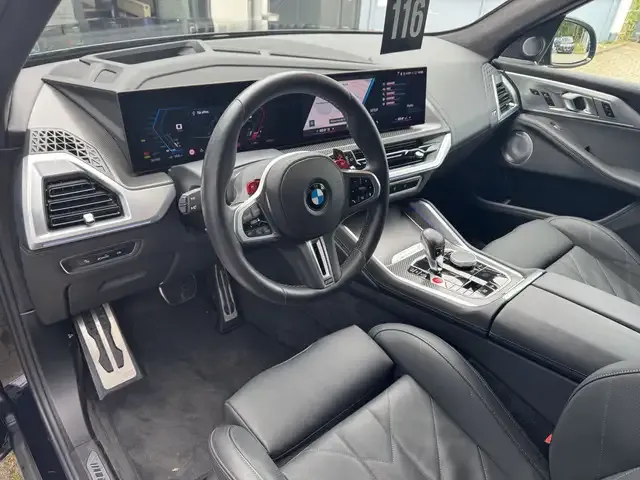 BMW XM
