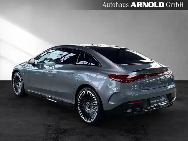 Mercedes-Benz EQE 53