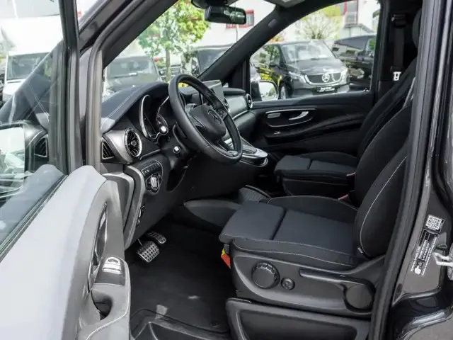 Mercedes-Benz EQV 300