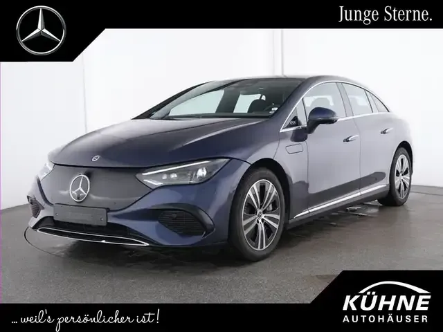 Mercedes-Benz EQE 300