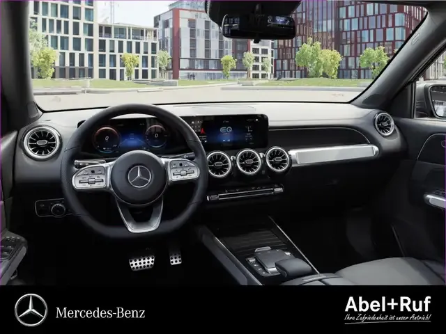 Mercedes-Benz EQB 300