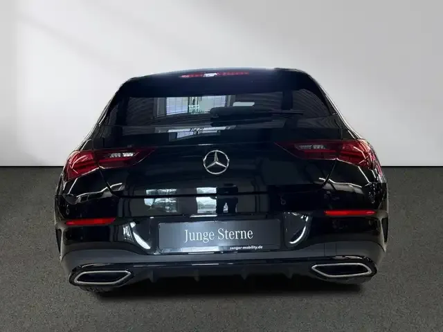 Mercedes-Benz CLA 220