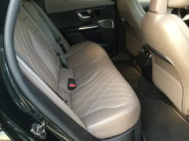 Mercedes-Benz EQE 350