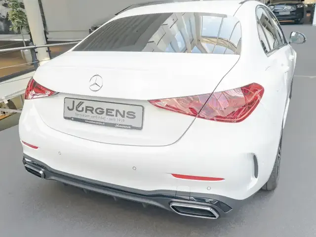 Mercedes-Benz C 200
