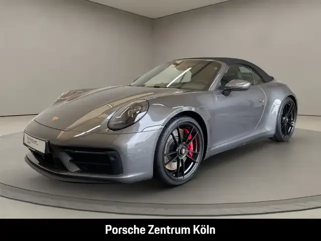 Porsche 992