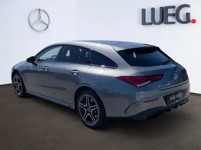 Mercedes-Benz CLA 250