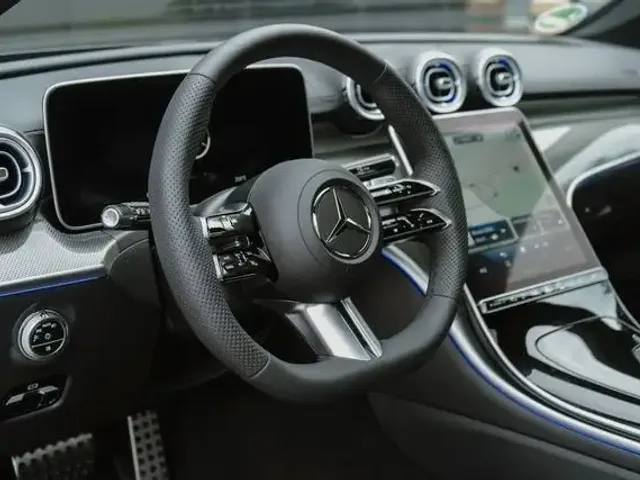 Mercedes-Benz C 300