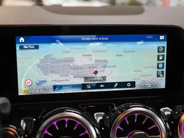 Mercedes-Benz EQA 300