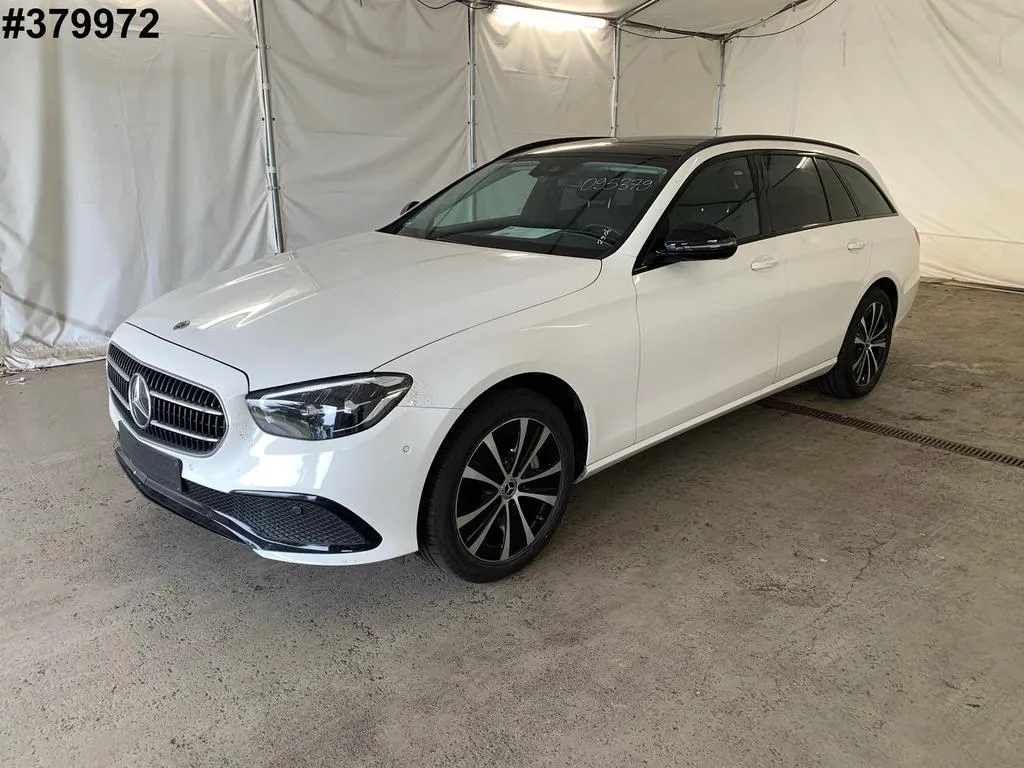 Mercedes-Benz E 300