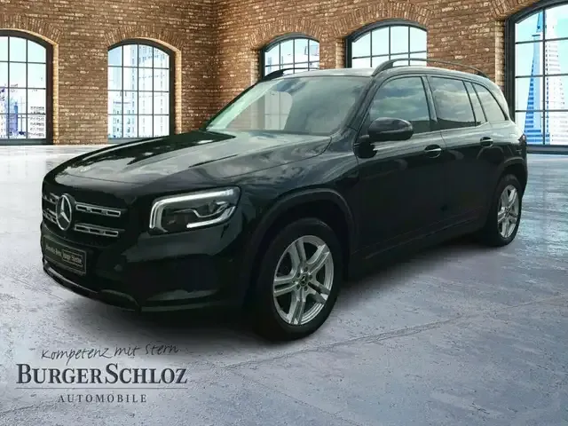 Mercedes-Benz GLB 200