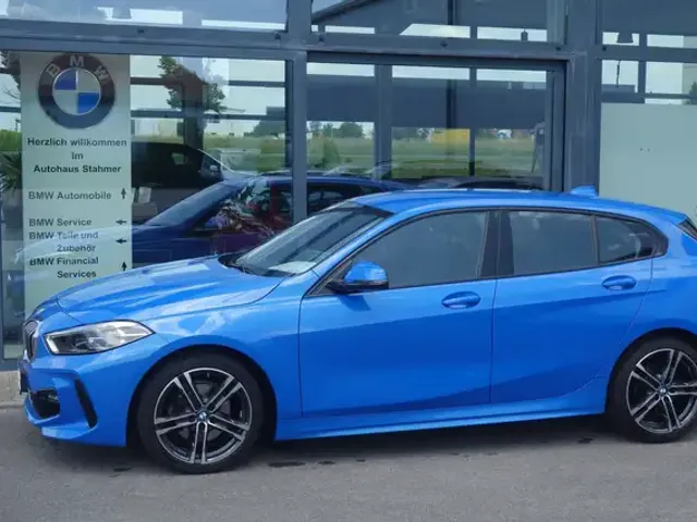BMW 118