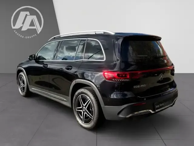 Mercedes-Benz EQB 250