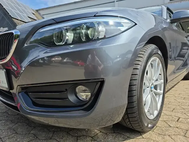 BMW 218