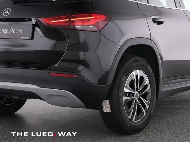 Mercedes-Benz GLA 180