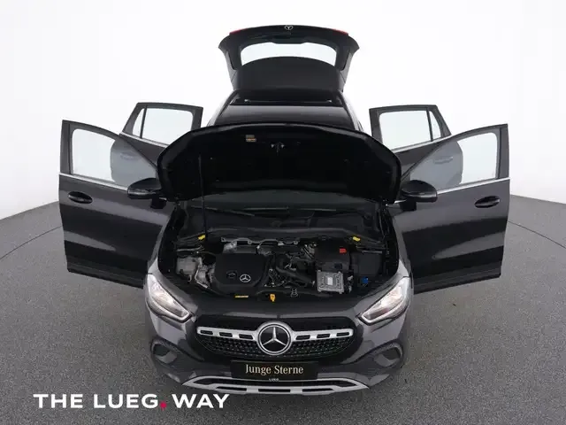 Mercedes-Benz GLA 180