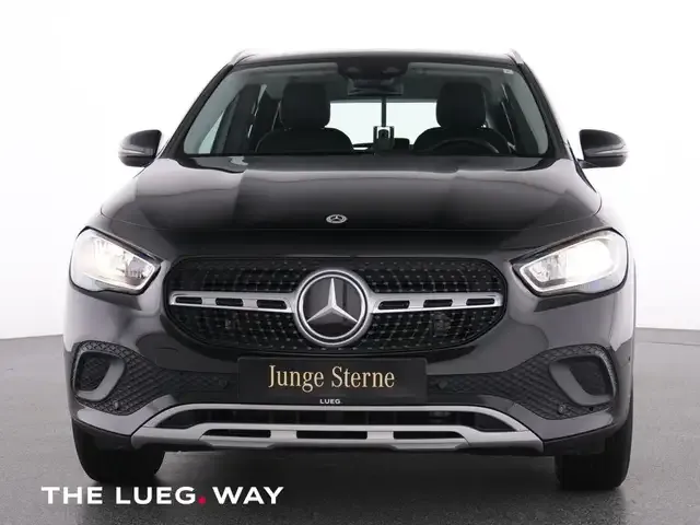 Mercedes-Benz GLA 180