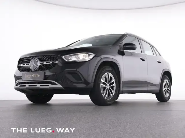 Mercedes-Benz GLA 180