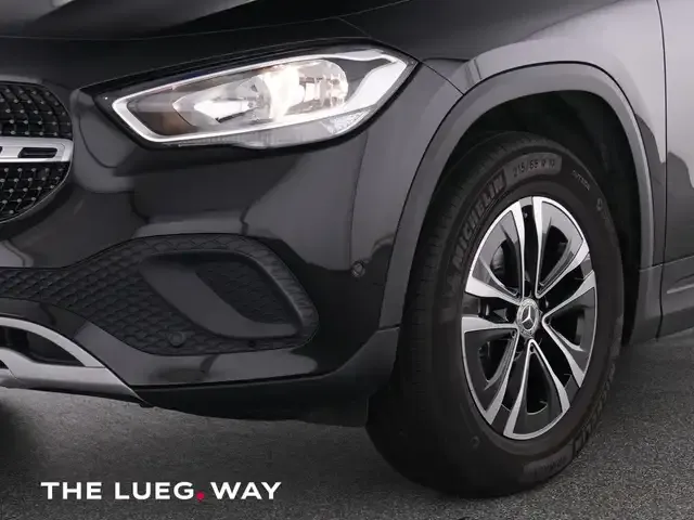 Mercedes-Benz GLA 180