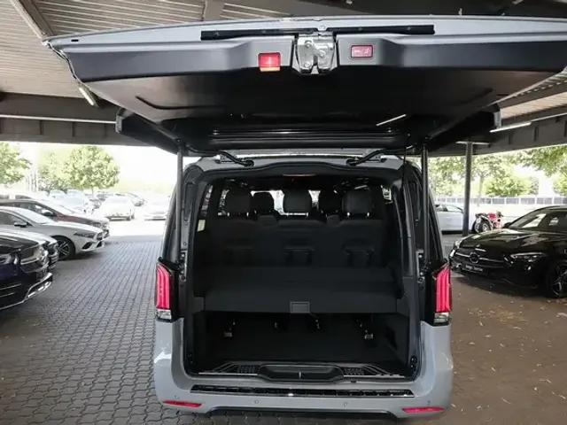Mercedes-Benz V 300