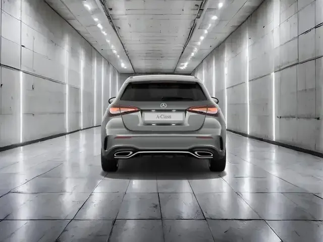 Mercedes-Benz A 220