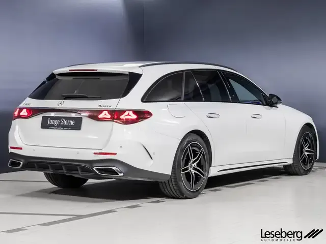 Mercedes-Benz E 200