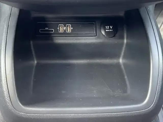Mercedes-Benz V 200