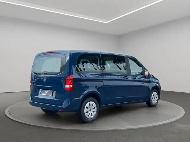 Mercedes-Benz V 200