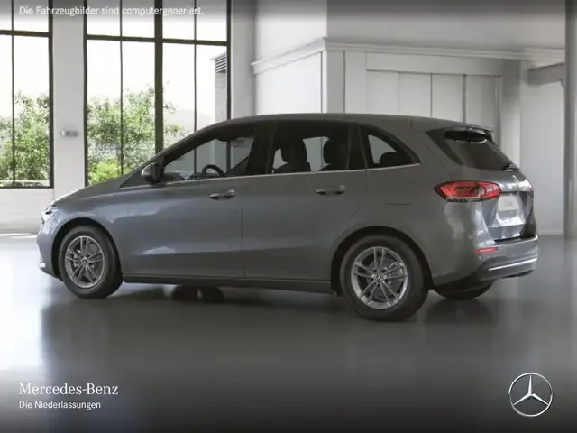 Mercedes-Benz B 180