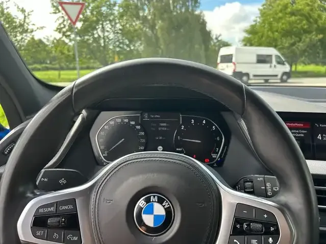 BMW 118