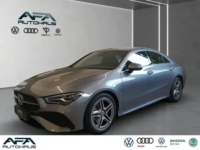 Mercedes-Benz CLA 180