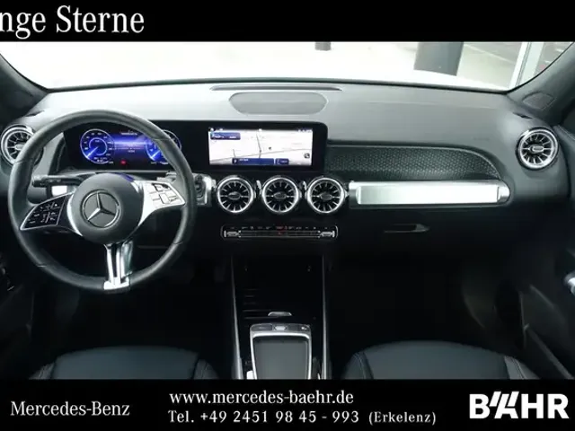 Mercedes-Benz EQB 300