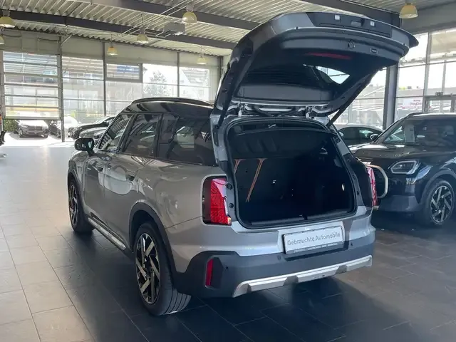 MINI Cooper C