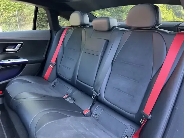 Mercedes-Benz EQE 350