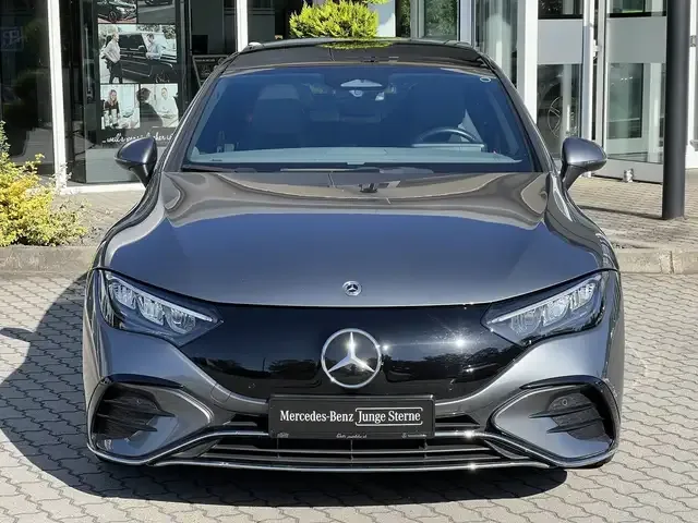 Mercedes-Benz EQE 350