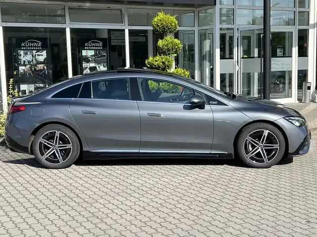 Mercedes-Benz EQE 350