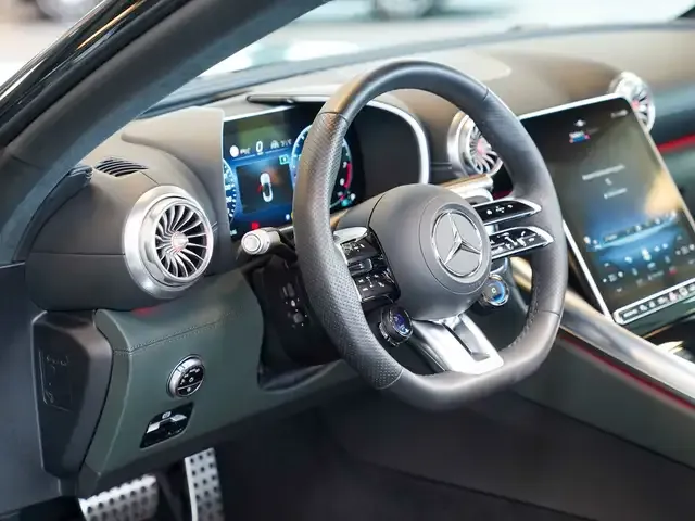 Mercedes-Benz SL 63 AMG
