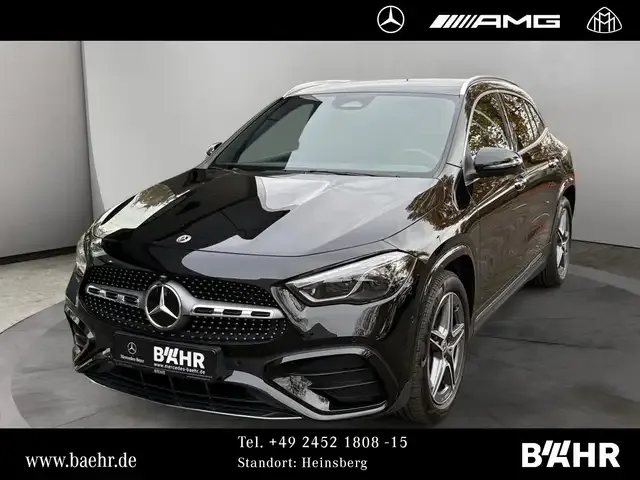 Mercedes-Benz GLA 200
