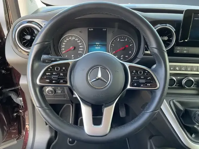 Mercedes-Benz Sonstiges