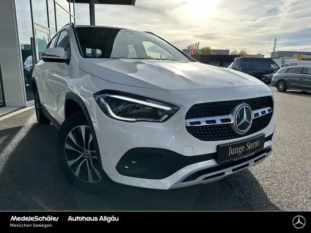 Mercedes-Benz GLA 250