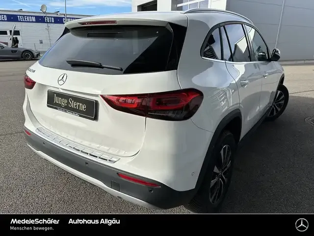 Mercedes-Benz GLA 250
