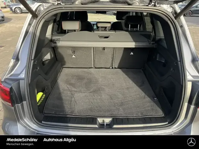 Mercedes-Benz EQB 300