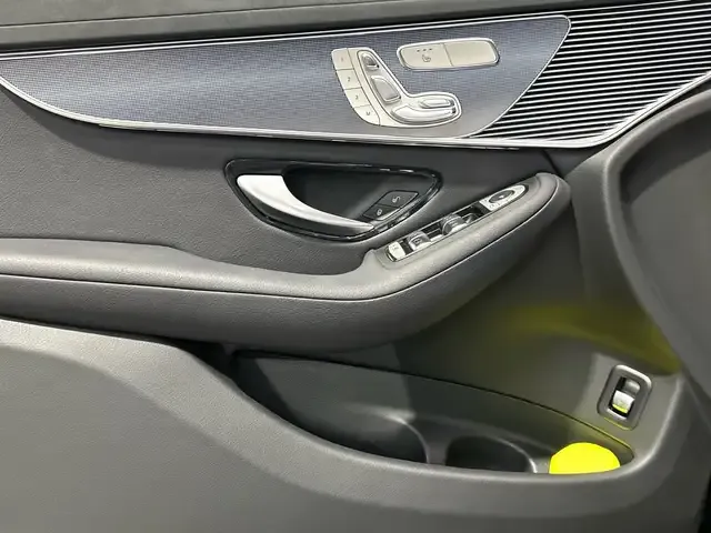 Mercedes-Benz EQC 400